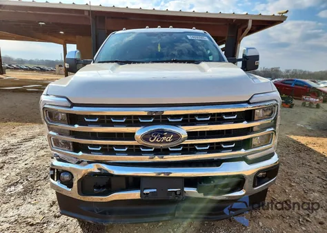 2025 Ford F250 Super Duty z USA, uszkodzony, nr VIN 1FT8W2BTXSED18122